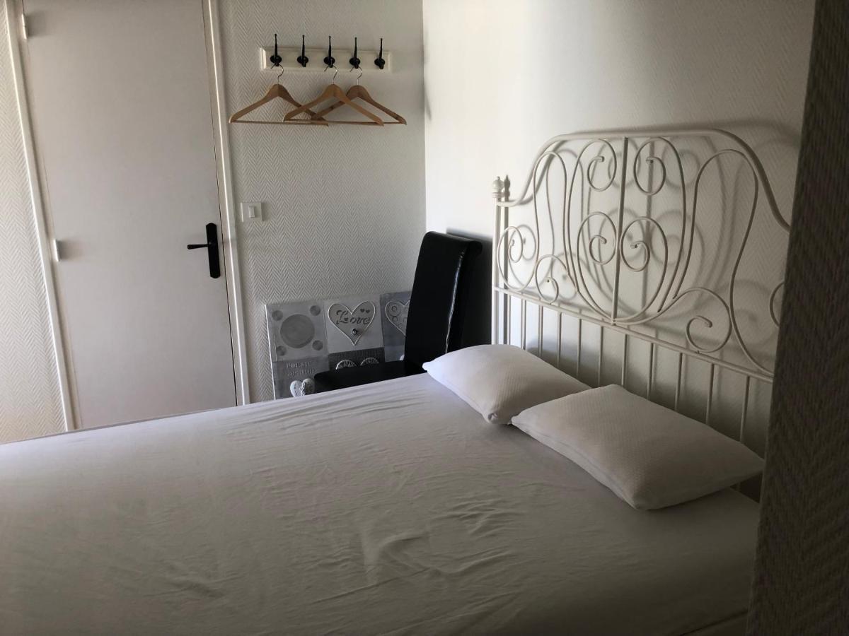 Fleur D'Iris Bed & Breakfast Perpezac-le-Blanc Eksteriør bilde